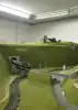 Modelleisenbahn in Modelllandschaft