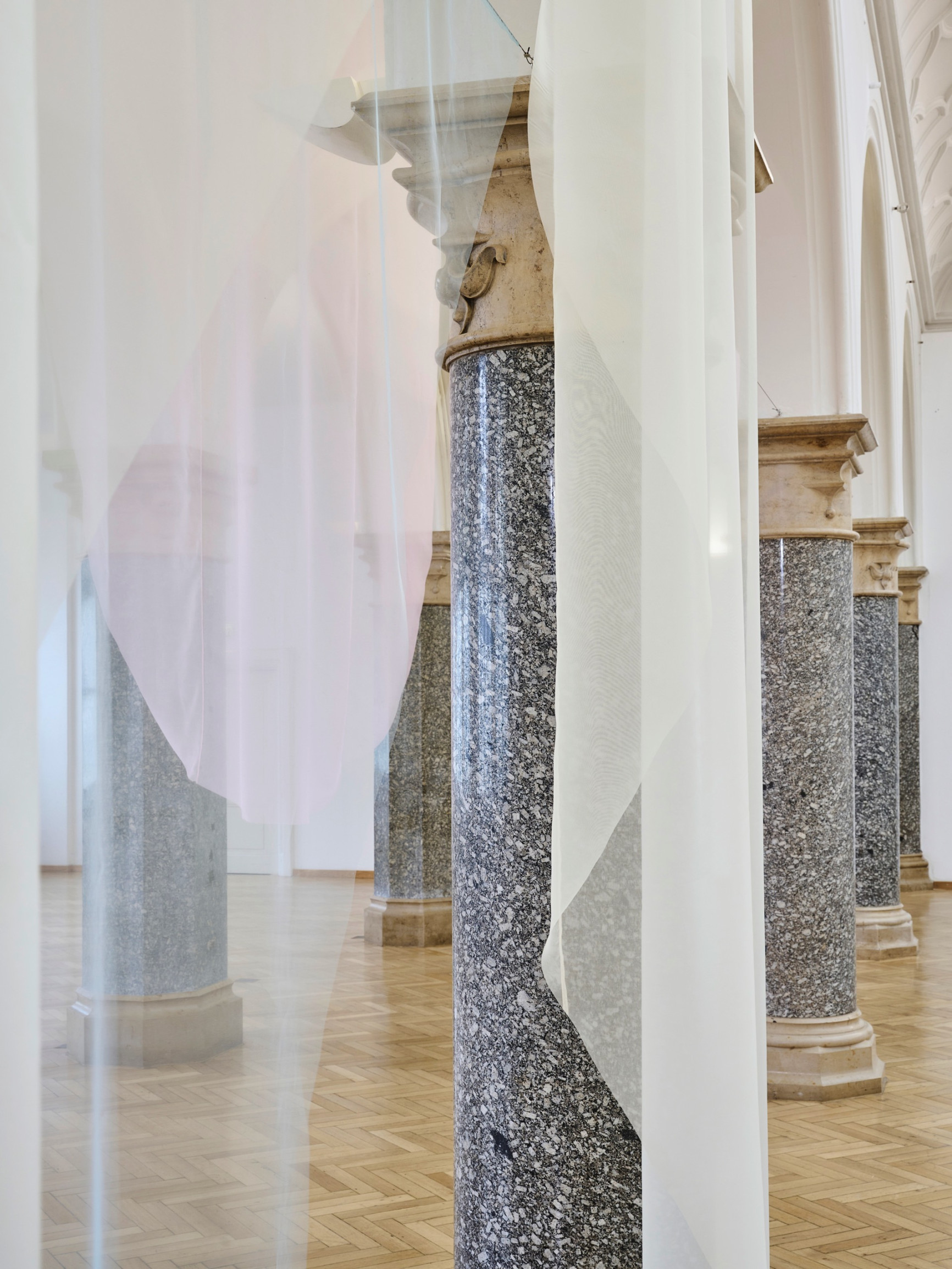 Rathaus Galerie München Ayzit Bostan Palast 06 Fabian Frinzel